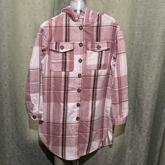 one 5 one Jackets & Blazers - One 5 One flannel pink plaid jacket size medium NWT